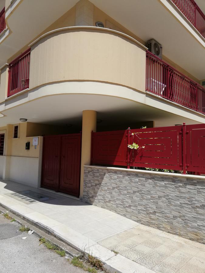 Casa Vacanze Stefy Polignano a Mare Luaran gambar