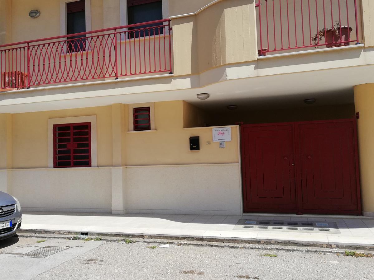 Casa Vacanze Stefy Polignano a Mare Luaran gambar